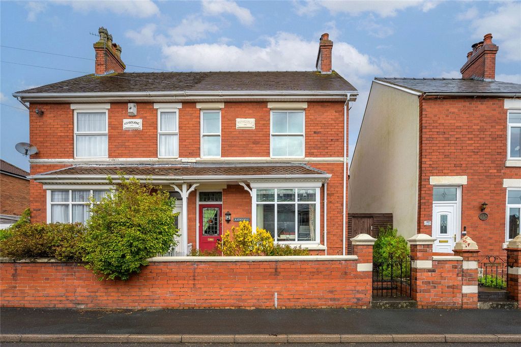 Property photo 1 of 48 Picture No. 62
