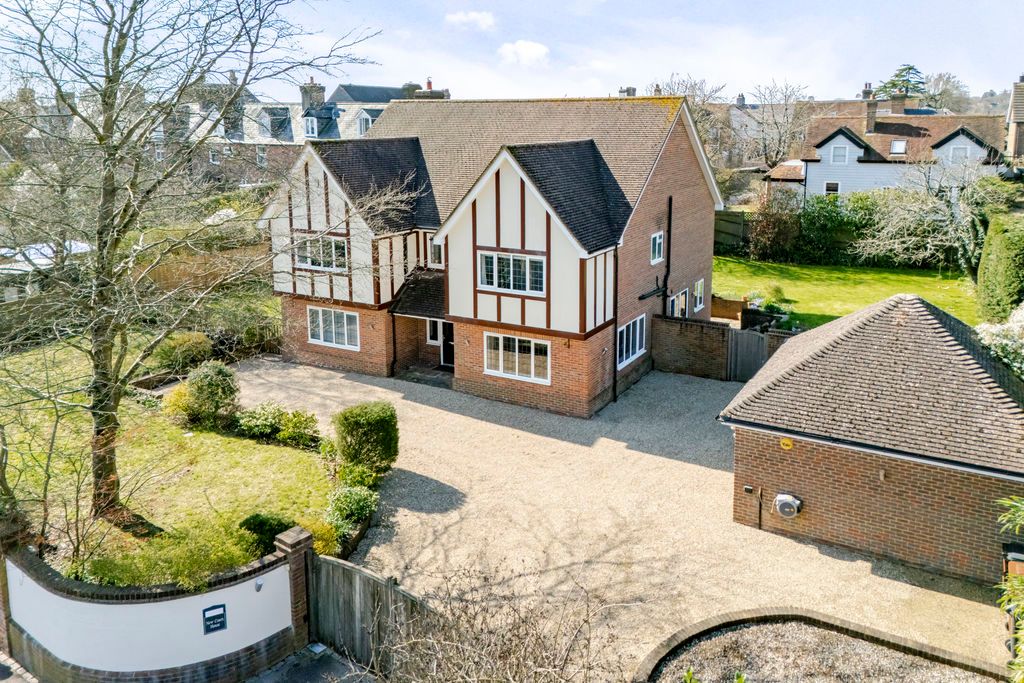 Additional image 16 of 6 bed detached house for salePark Road, Heathfield TN21
