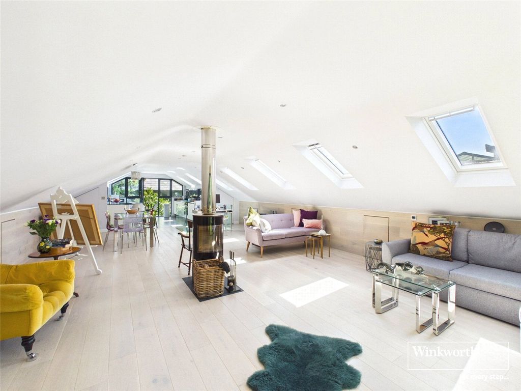 Additional image 42 of 7 bed detached house for saleNewbury Road, Headley, Thatcham, Hampshire RG19
