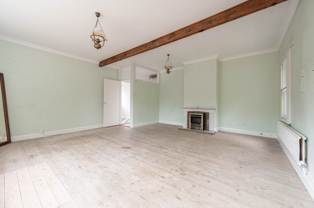 Property photo 2 of 16 Dsc_1221-Hdr