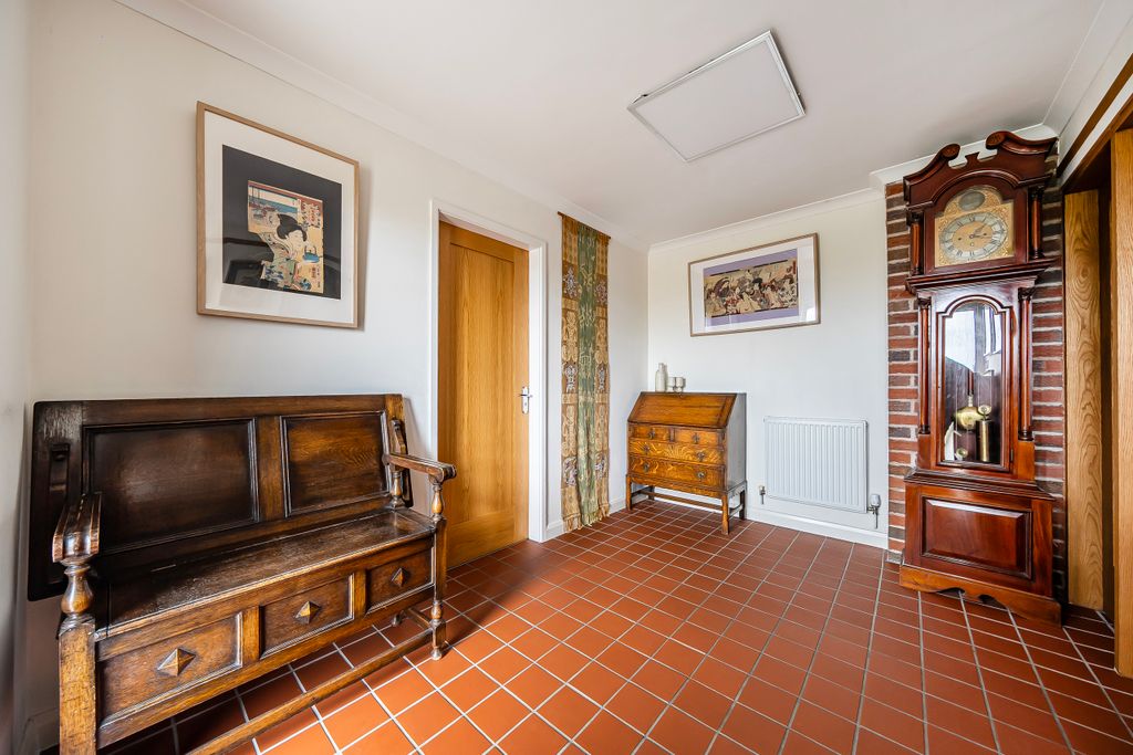 Property photo 2 of 23 1425321-8-69Ca99Fb9Dac5