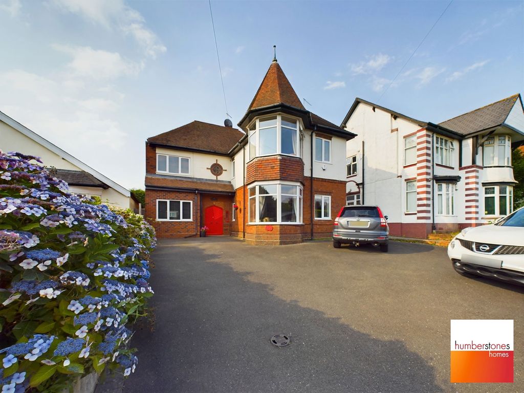 Property photo 1 of 30