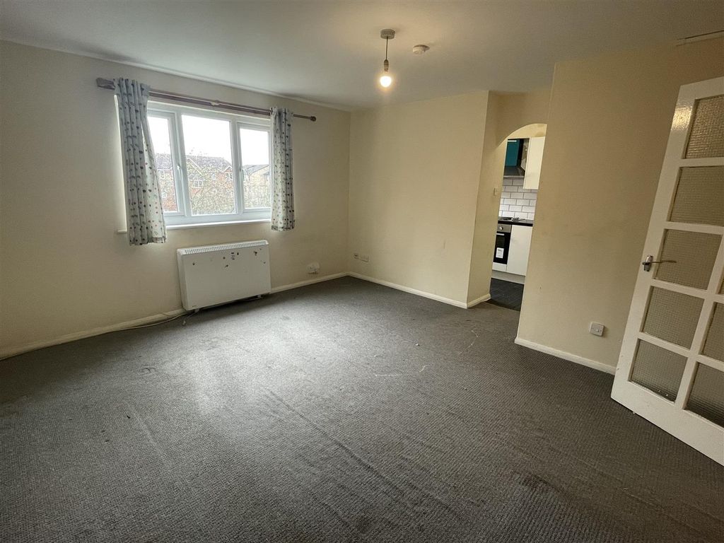 Property photo 3 of 11 Img_1948.Jpg