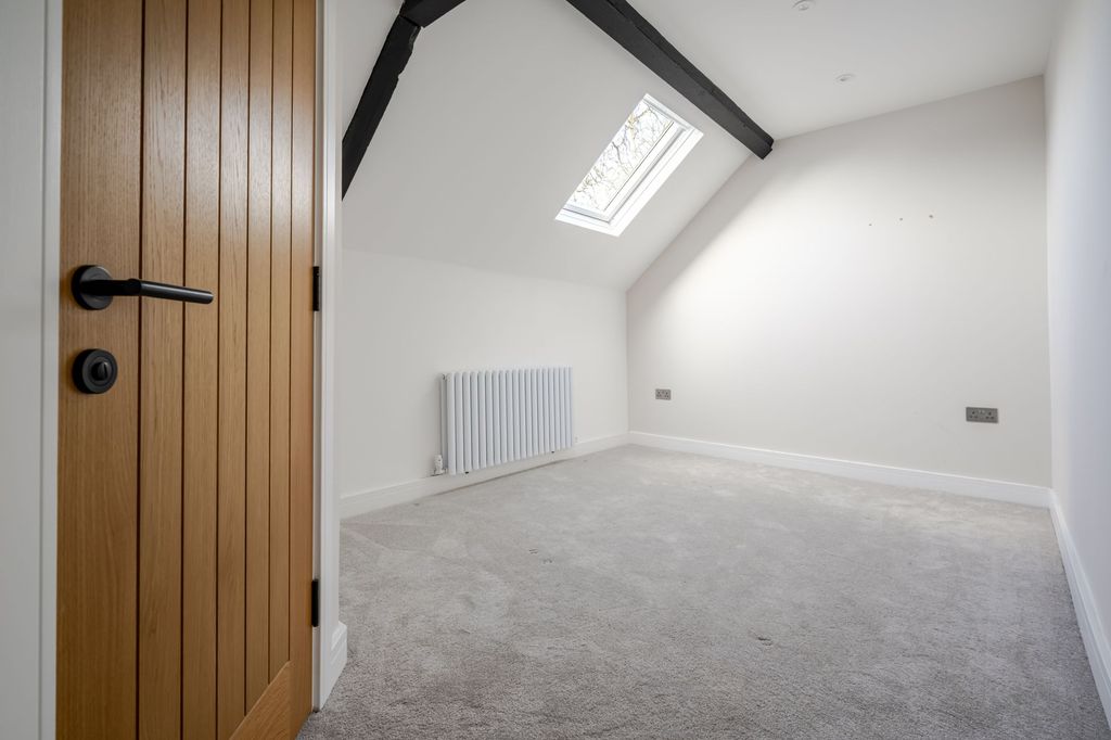 Additional image 4 of 2 bed property to rentAlma Road, Windsor SL4