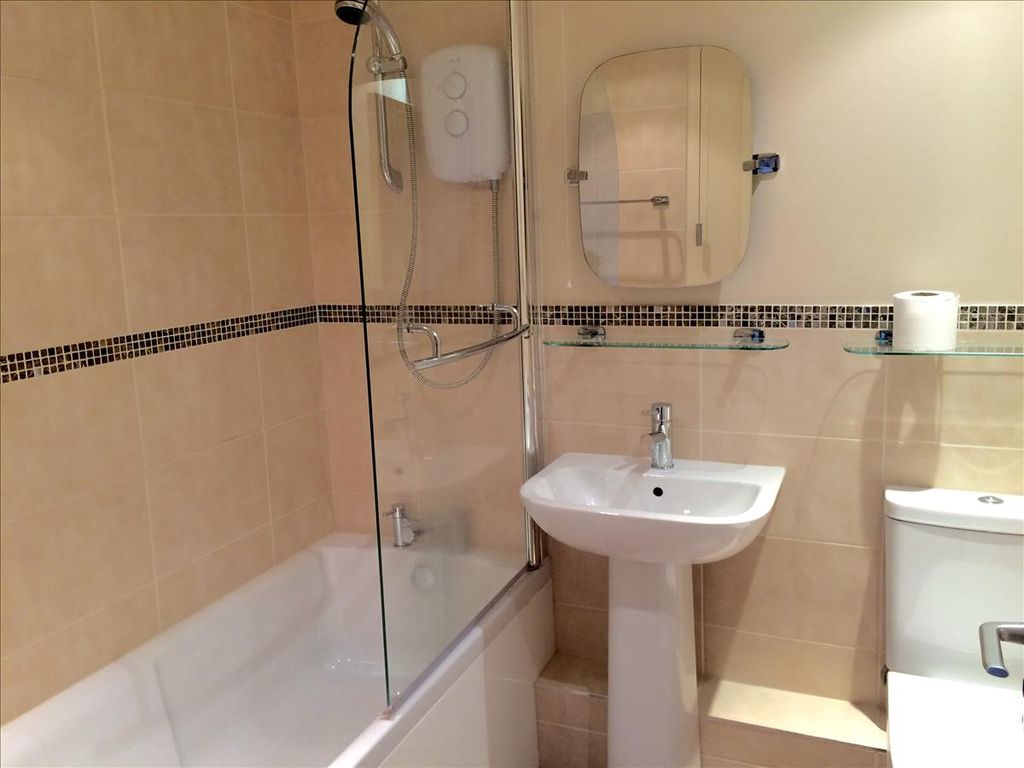 Property photo 3 of 5