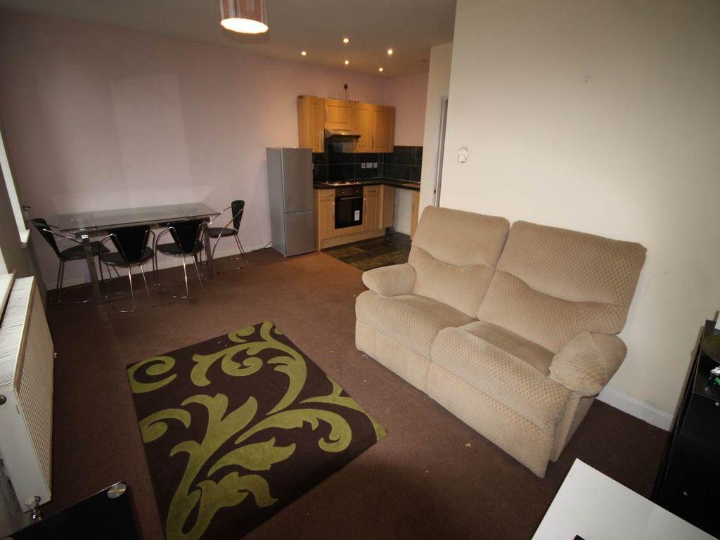 Property photo 3 of 9 Img_5547