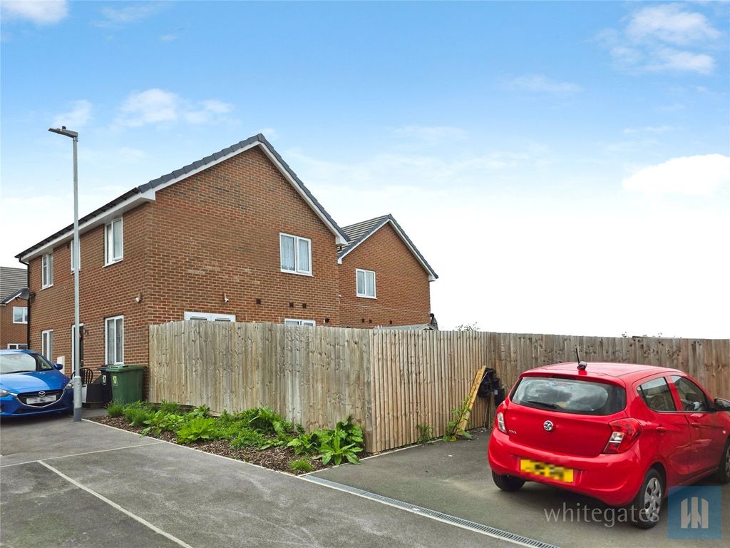 Property photo 3 of 29 Picture No. 47