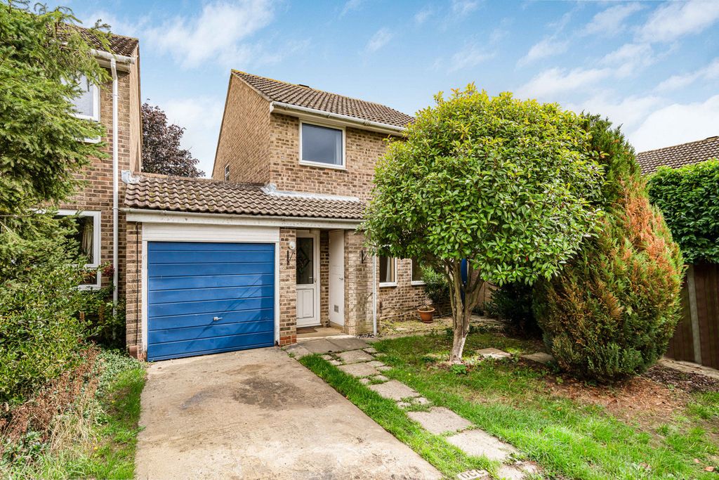 Property photo 1 of 16