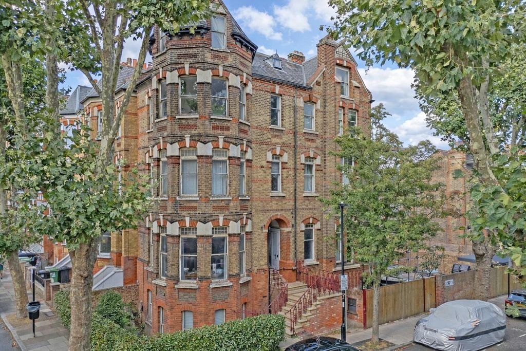 Property photo 1 of 26 1