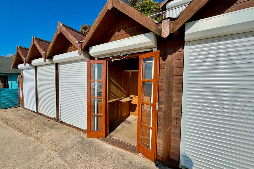 Property photo 1 of 5