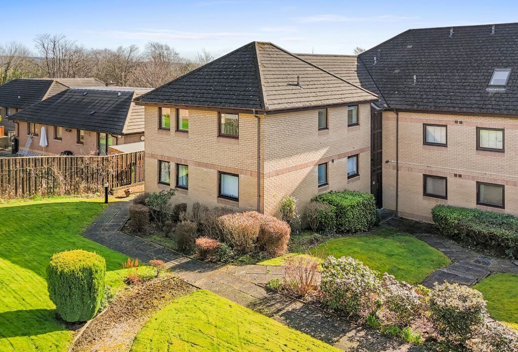 Property photo 2 of 10