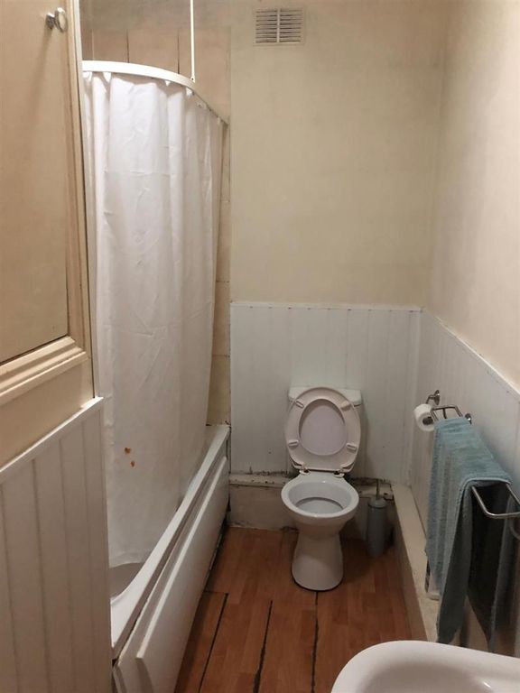 Property photo 3 of 6 6B, Holt Road Inspection November 2025-Images-7.Jp