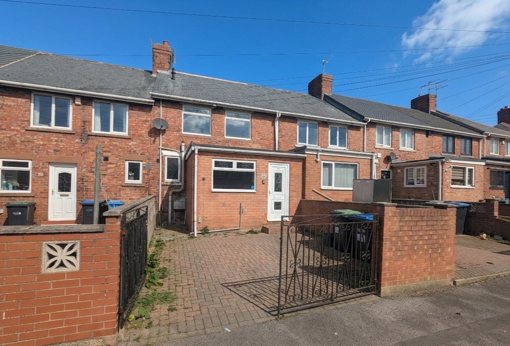 Property photo 1 of 18