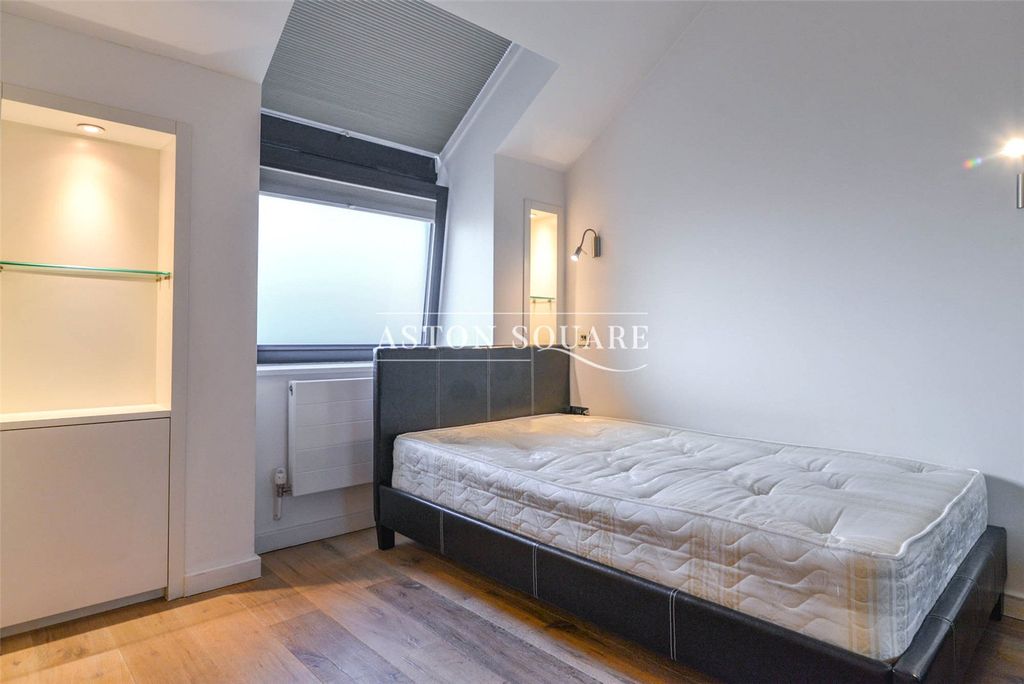 Property photo 3 of 7 Picture No. 02