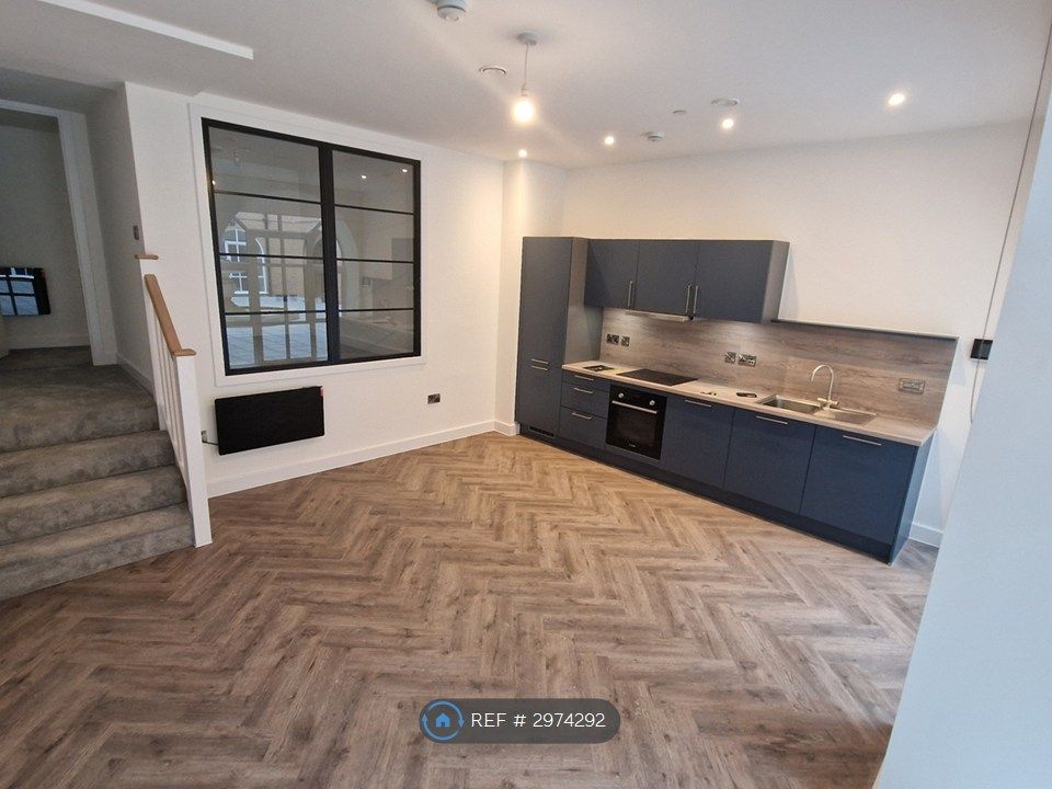 Property photo 2 of 8 Lounge Diner 2