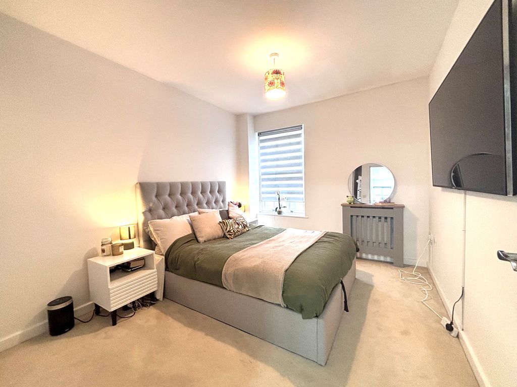 Property photo 3 of 10 Image