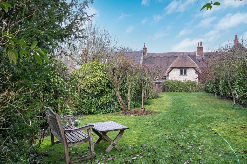 Property photo 1 of 28 Picture No. 50