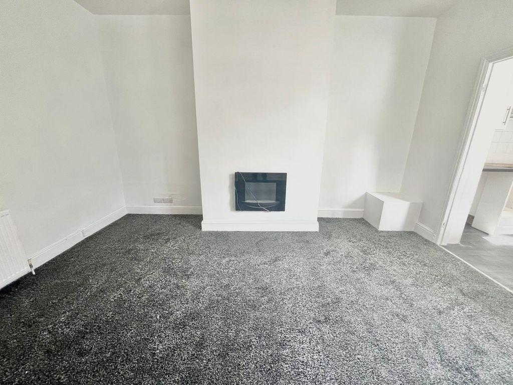 Property photo 3 of 9 Whatsapp Image 2026-08-25 At 13.10.18 (4)