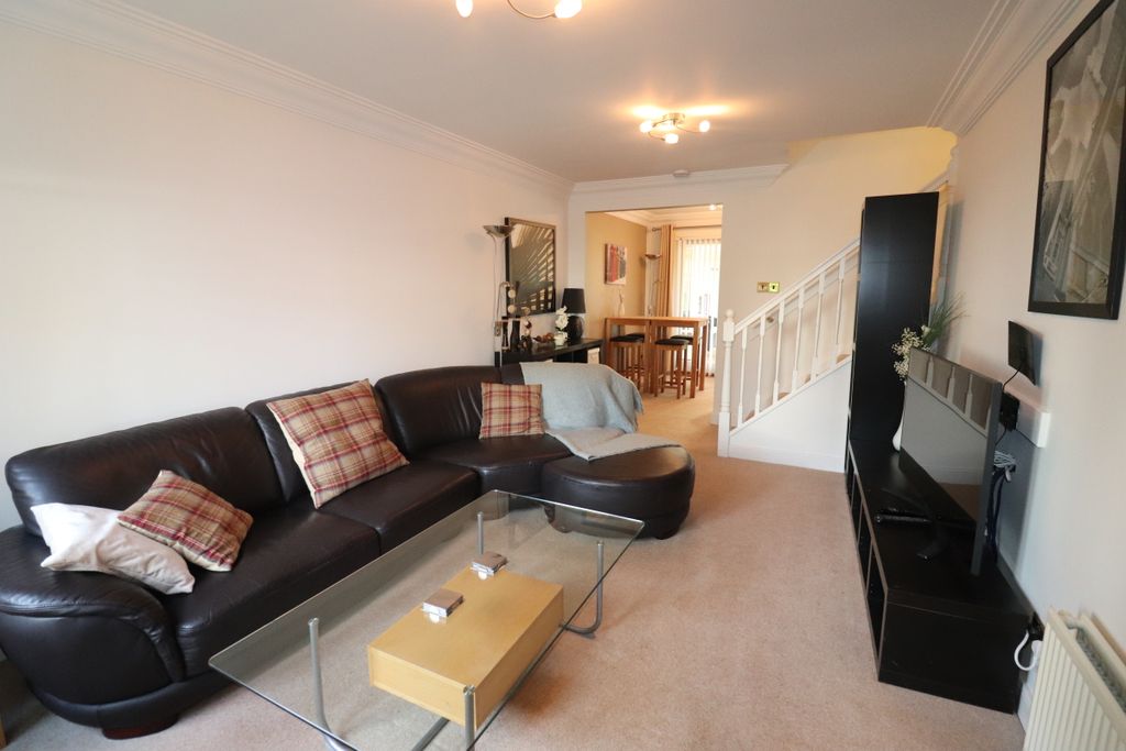 Property photo 2 of 20 Photo 2