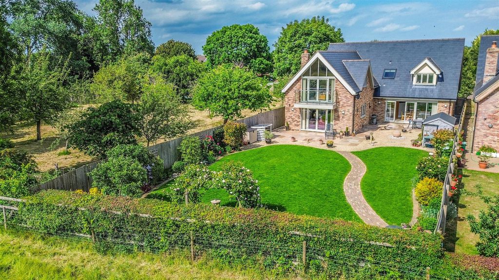 Property photo 1 of 36 Dji_0854-3.Jpg