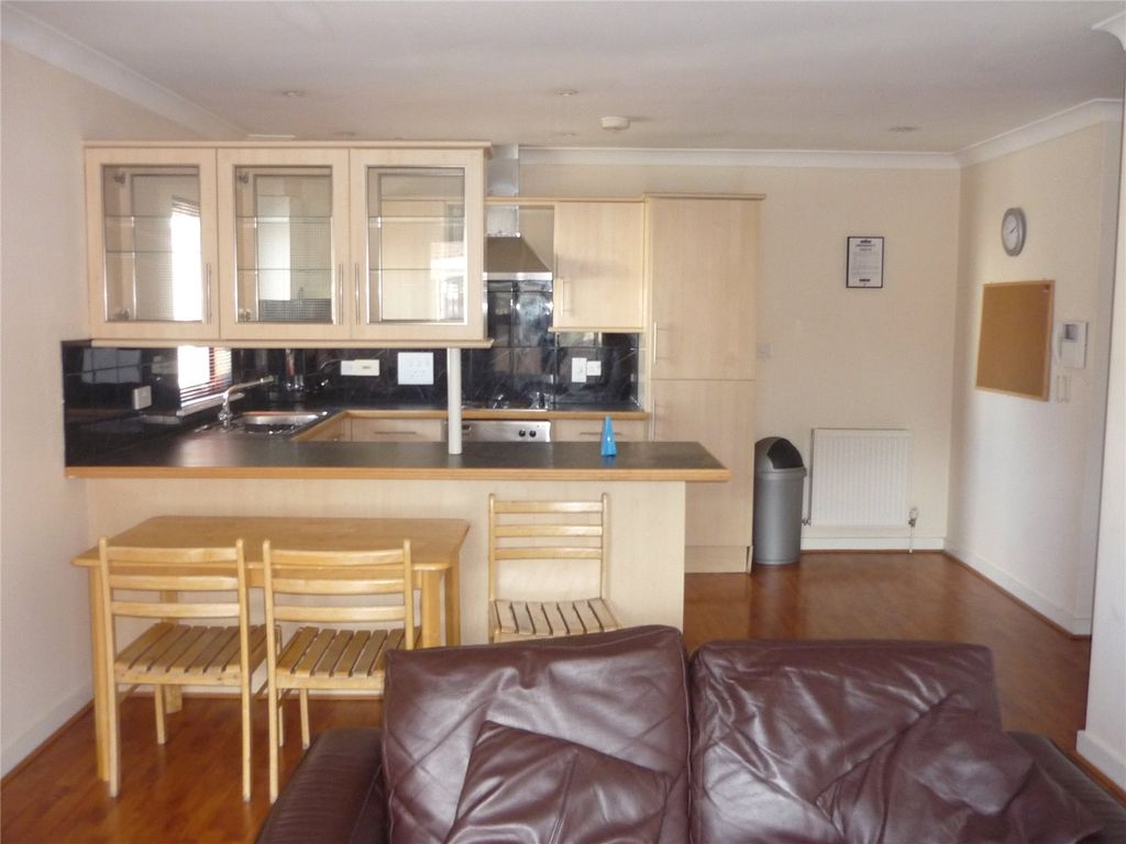 Property photo 3 of 15 Picture No. 17