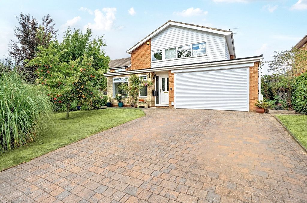 Property photo 2 of 38 Picture No. 53