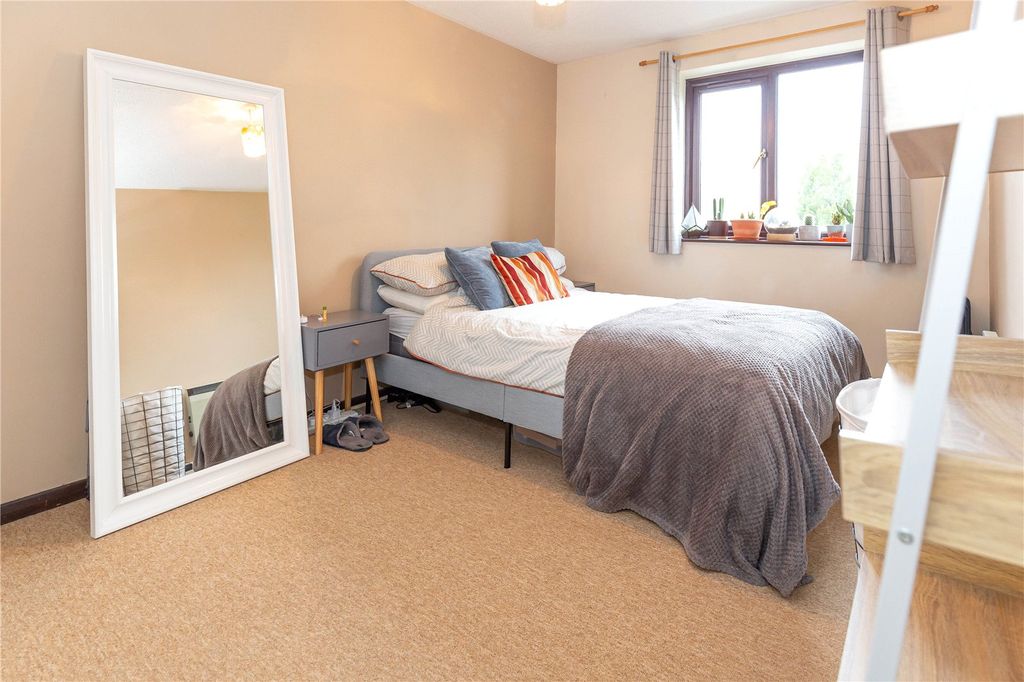 Property photo 1 of 10 Picture No. 24