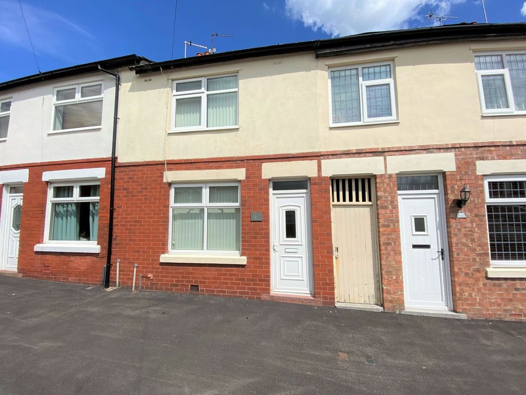 Property photo 1 of 14