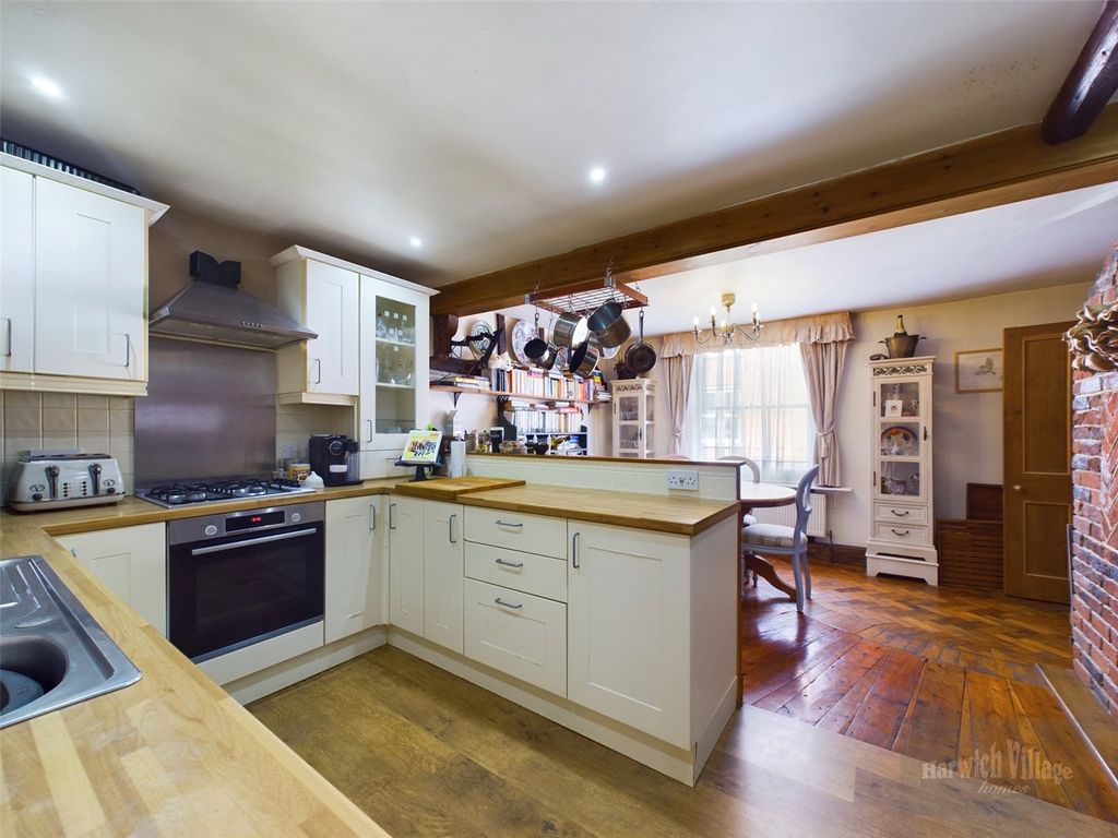 Property photo 3 of 26 Picture 3