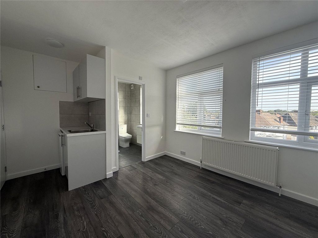 Property photo 1 of 4 Picture No. 05