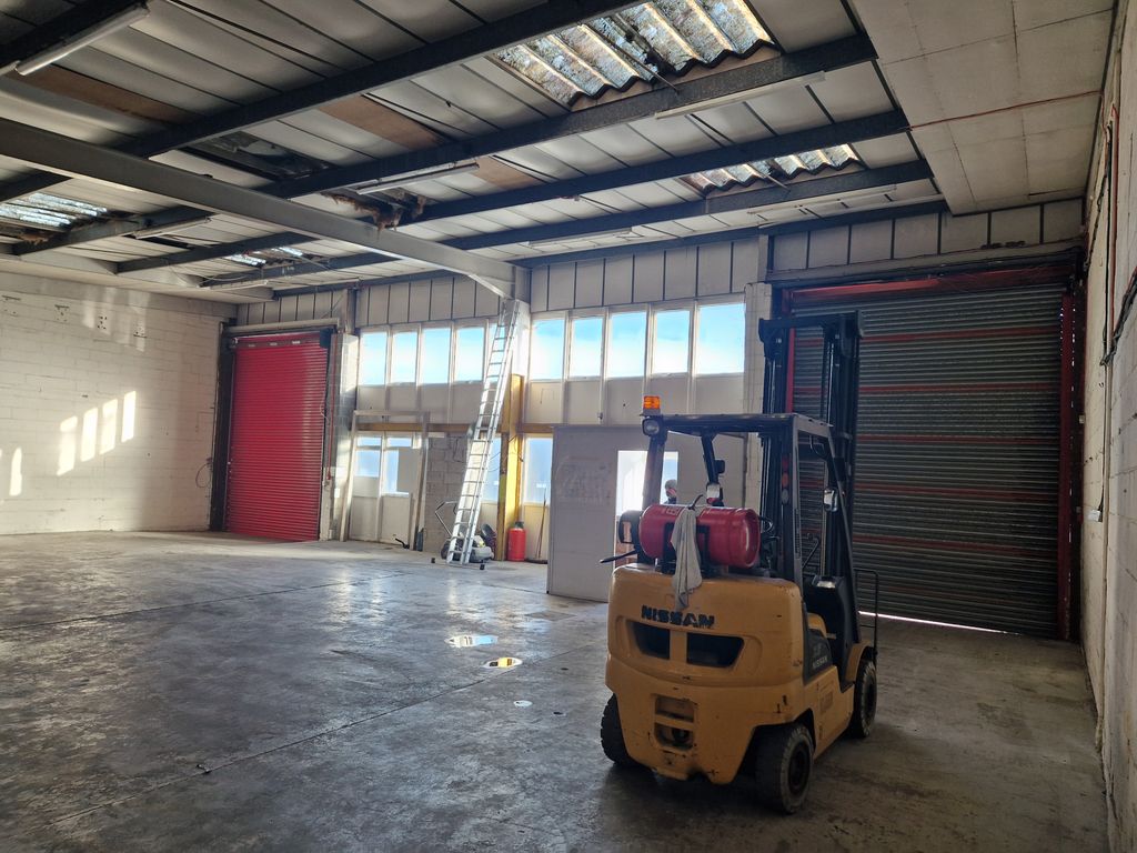 Property photo 2 of 4