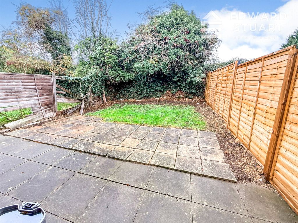Property photo 2 of 8 Picture No. 04