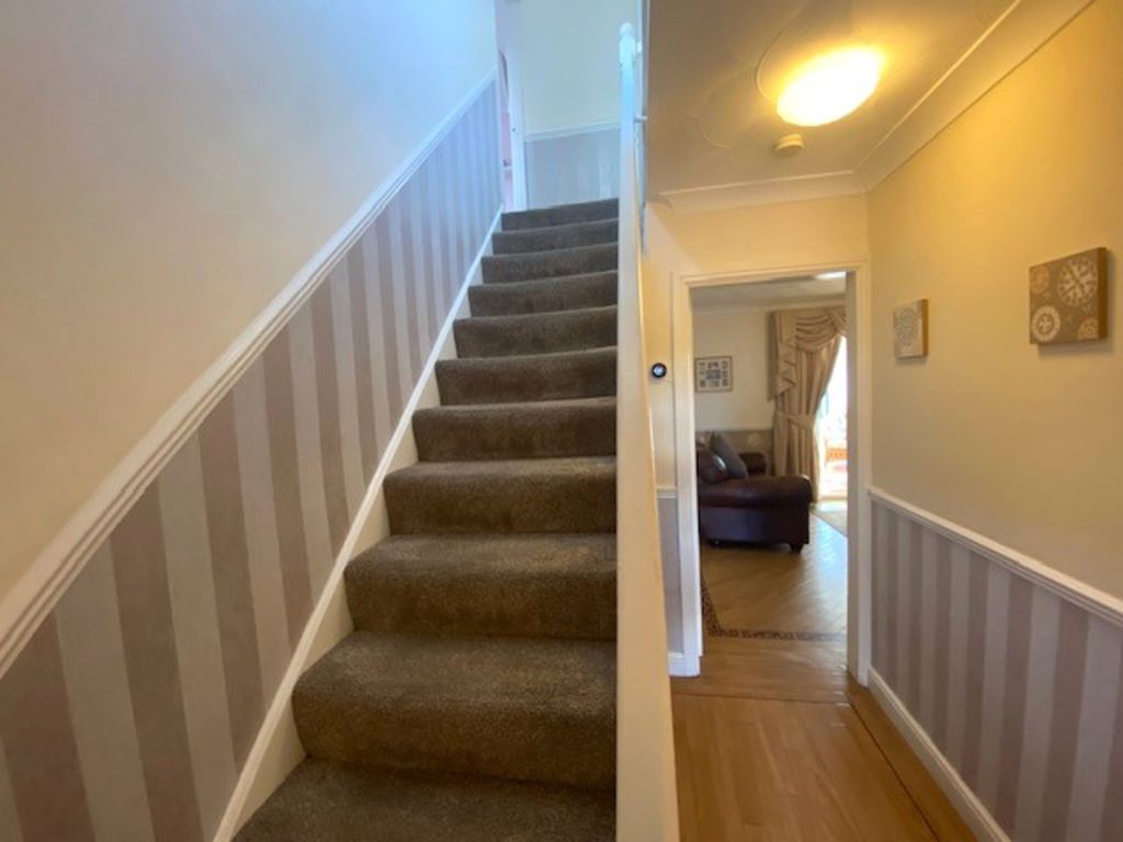 Property photo 3 of 25