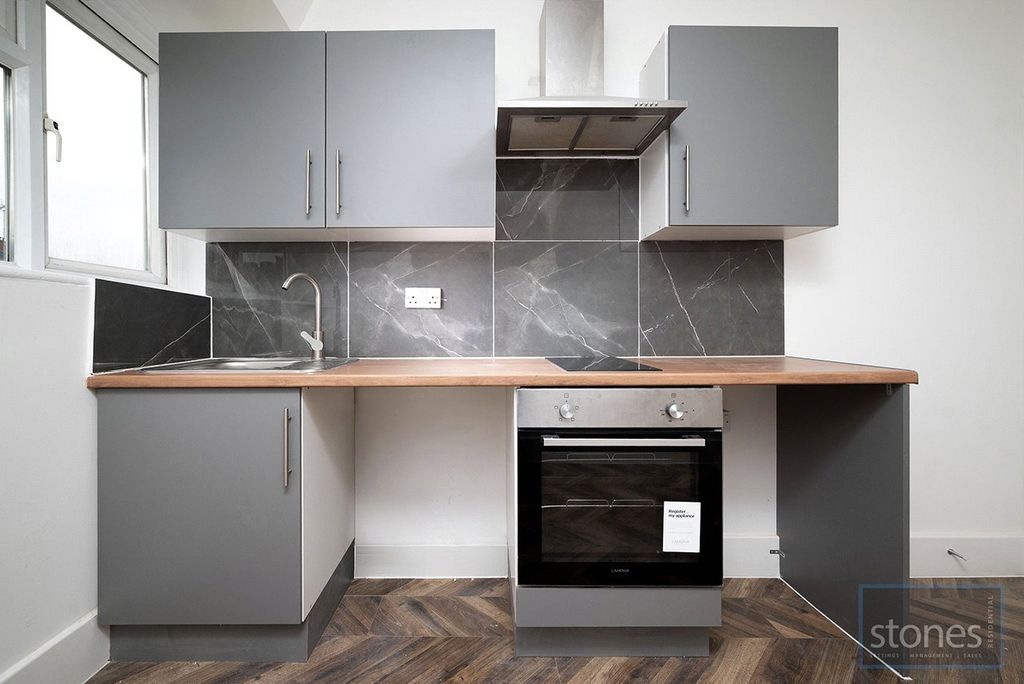 Property photo 2 of 5 Picture No. 19