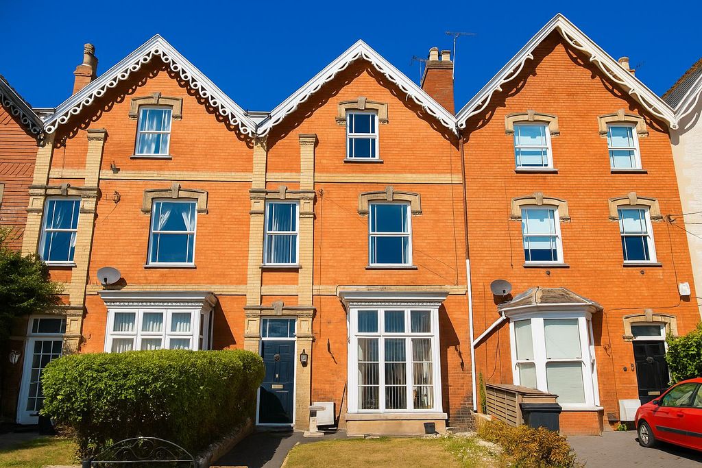 Property photo 1 of 26 Front.Png