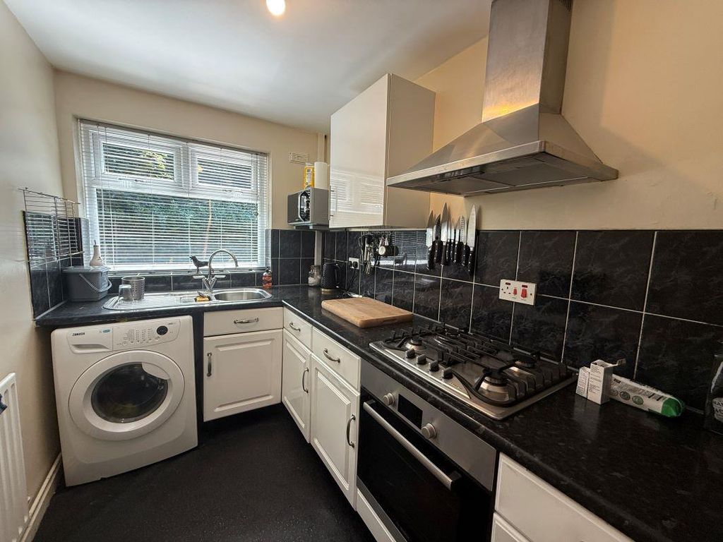Property photo 2 of 7 6.Jpg