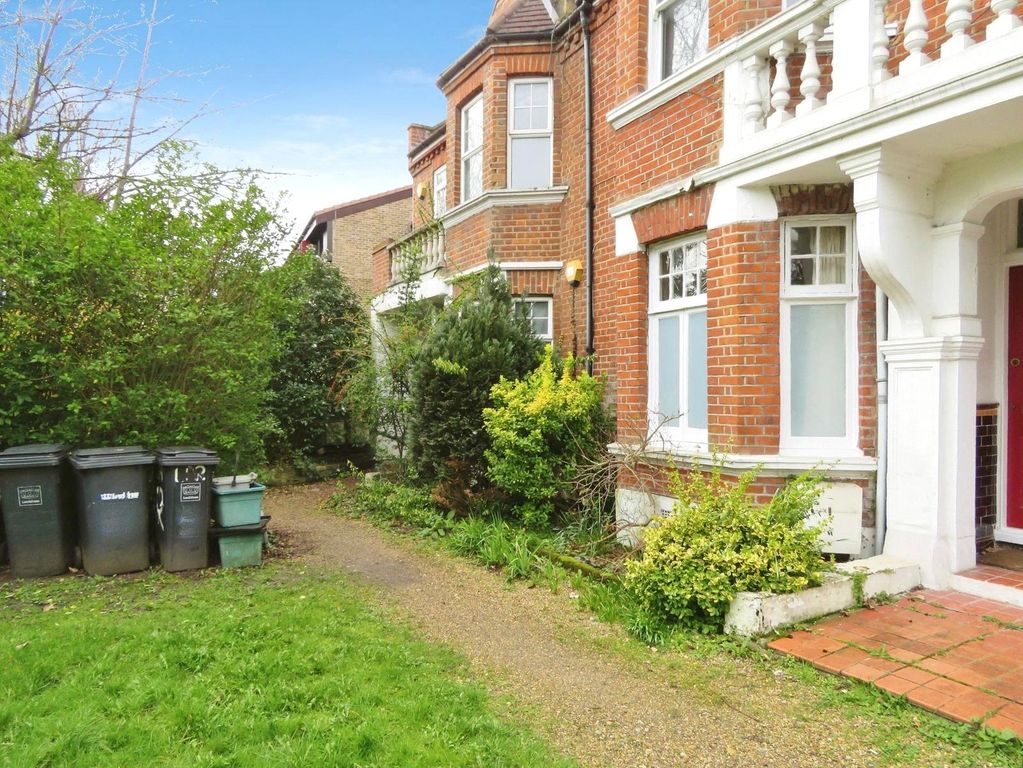 Property photo 2 of 25 External