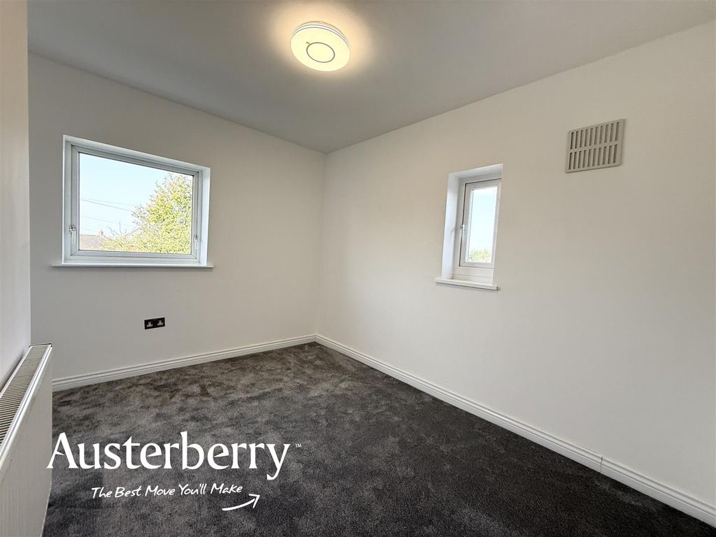 Property photo 2 of 16 Img_0061.Jpg