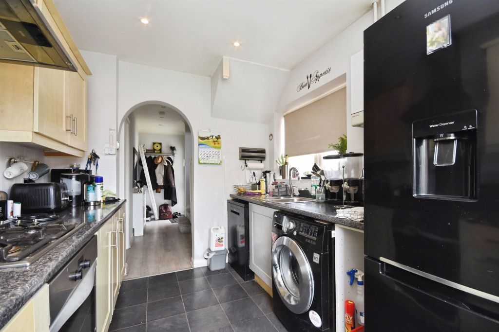 Property photo 3 of 17