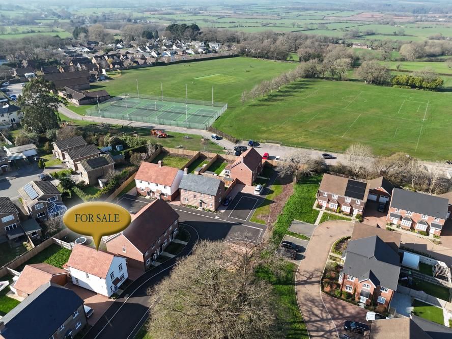 Property photo 1 of 14 Agents Notes