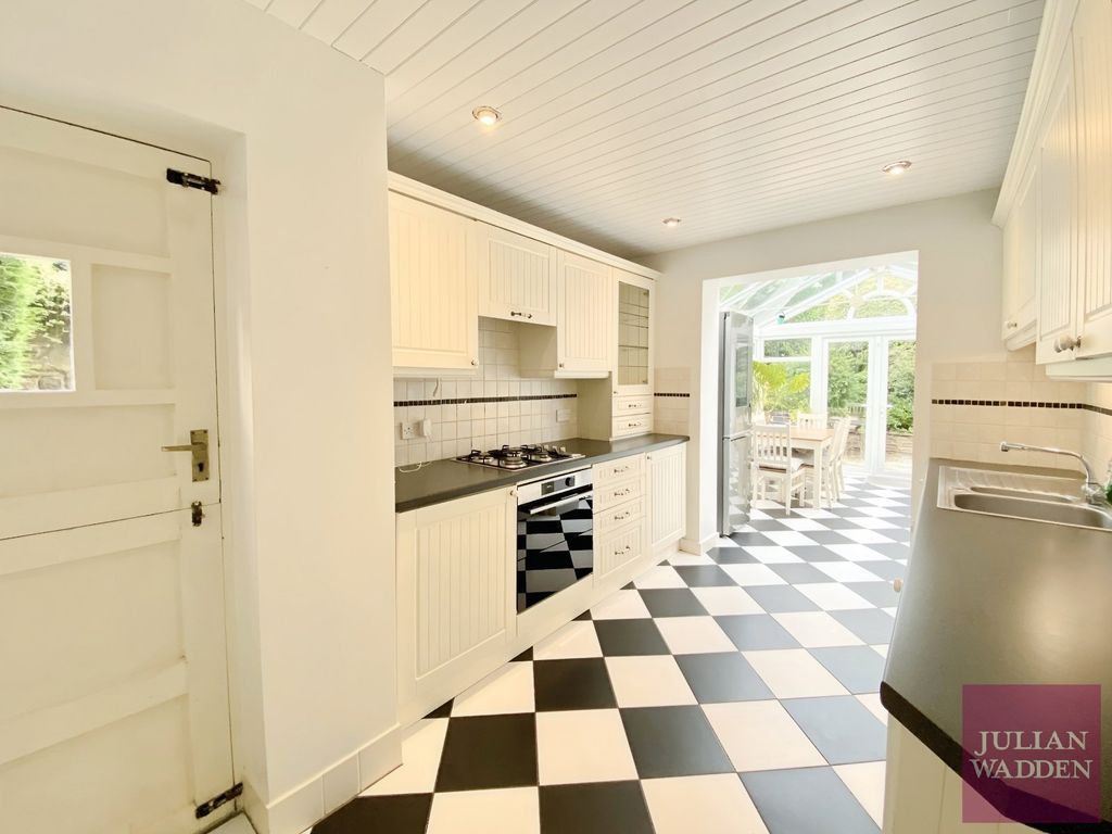 Property photo 3 of 22 Picture No. 23