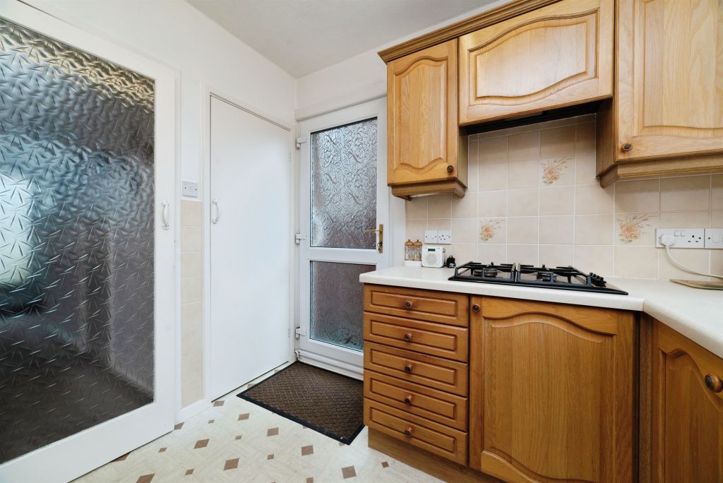 Property photo 3 of 17