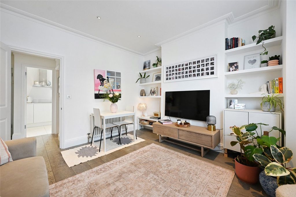 Property photo 3 of 7 Picture No. 09