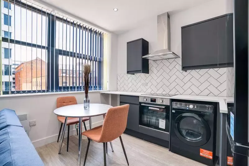 Property photo 3 of 4