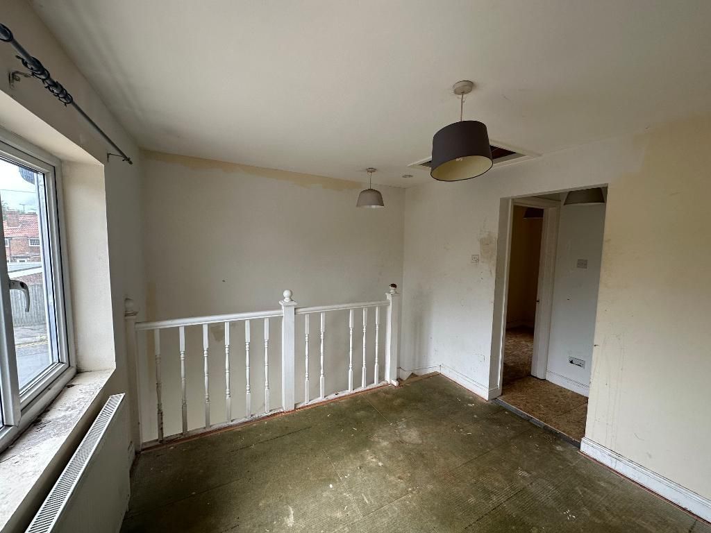 Property photo 3 of 10 Photo 3