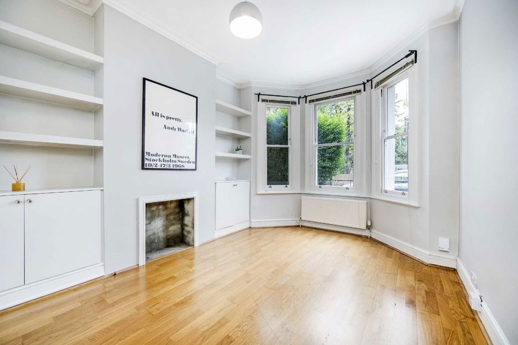 Property photo 2 of 7