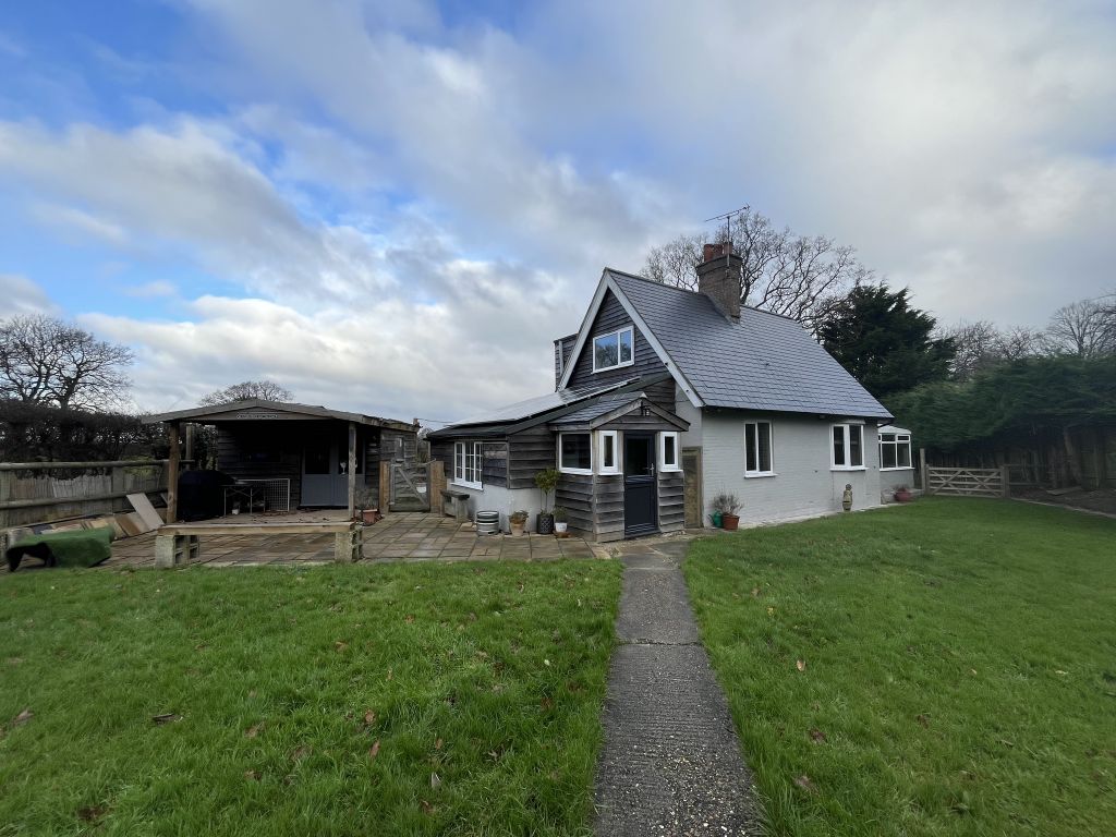 Property photo 2 of 16