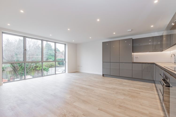 Property photo 3 of 7 6.1