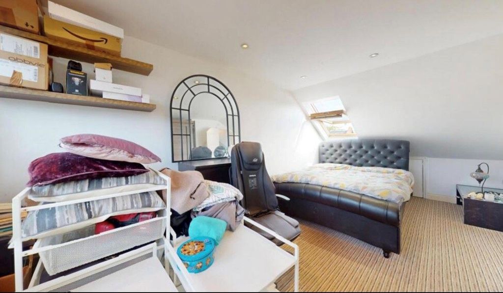Property photo 1 of 6 2 Bedroom House To Rent In Ha1