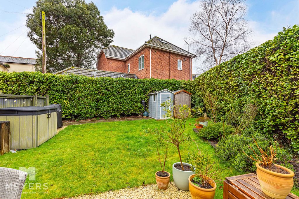 Property photo 3 of 22